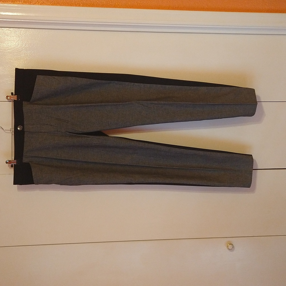 Banana Republic Two Sided Cropped Pants